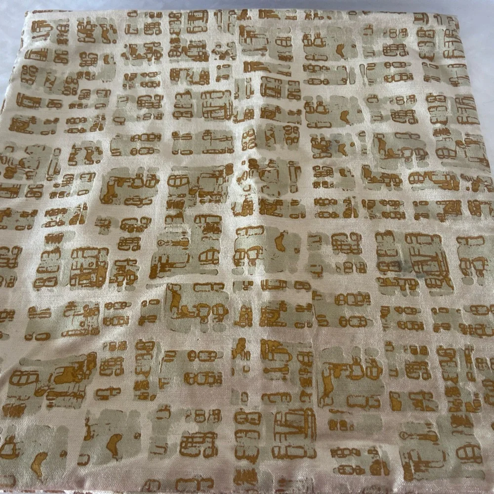 (1) West Elm pillow sham